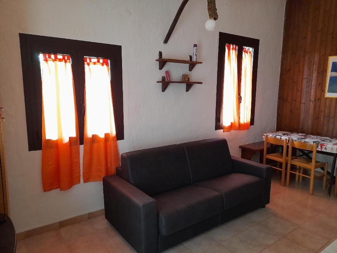 La Macciona Apartment Aglientu Bagian luar foto